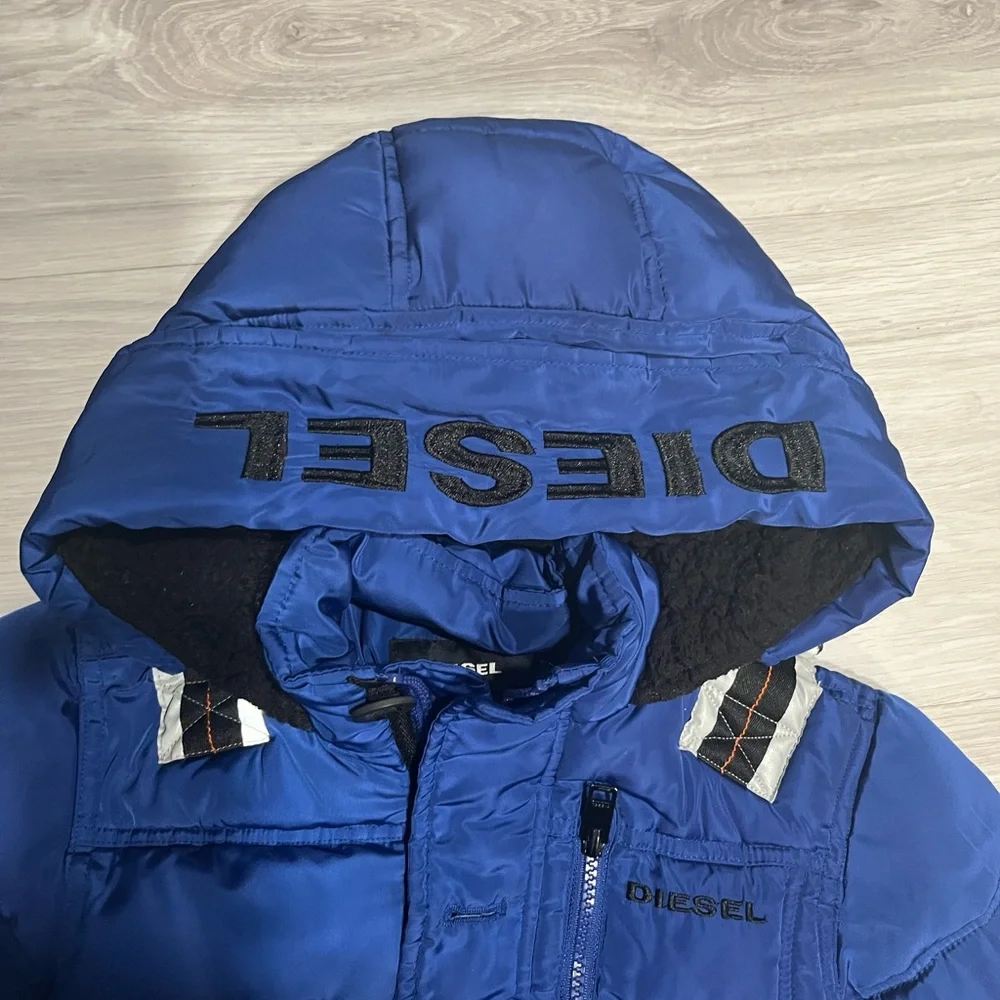 Diesel Royal Blue Puffer Jacket like new - Picture 4 of 7